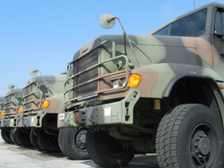 Military-truck-320x240