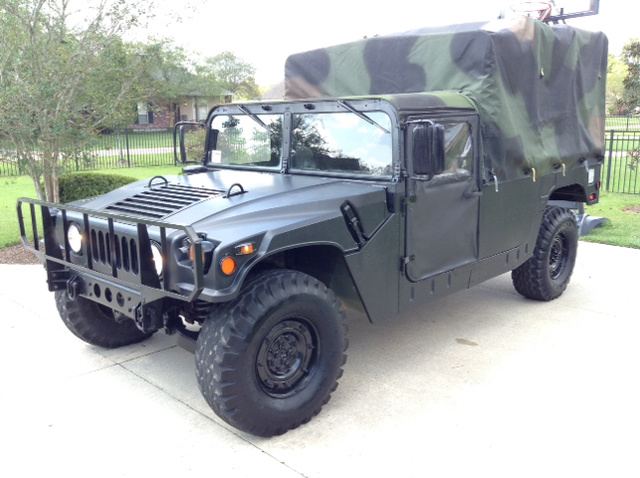 1985 AM General M998 HMMWV 4-door-1